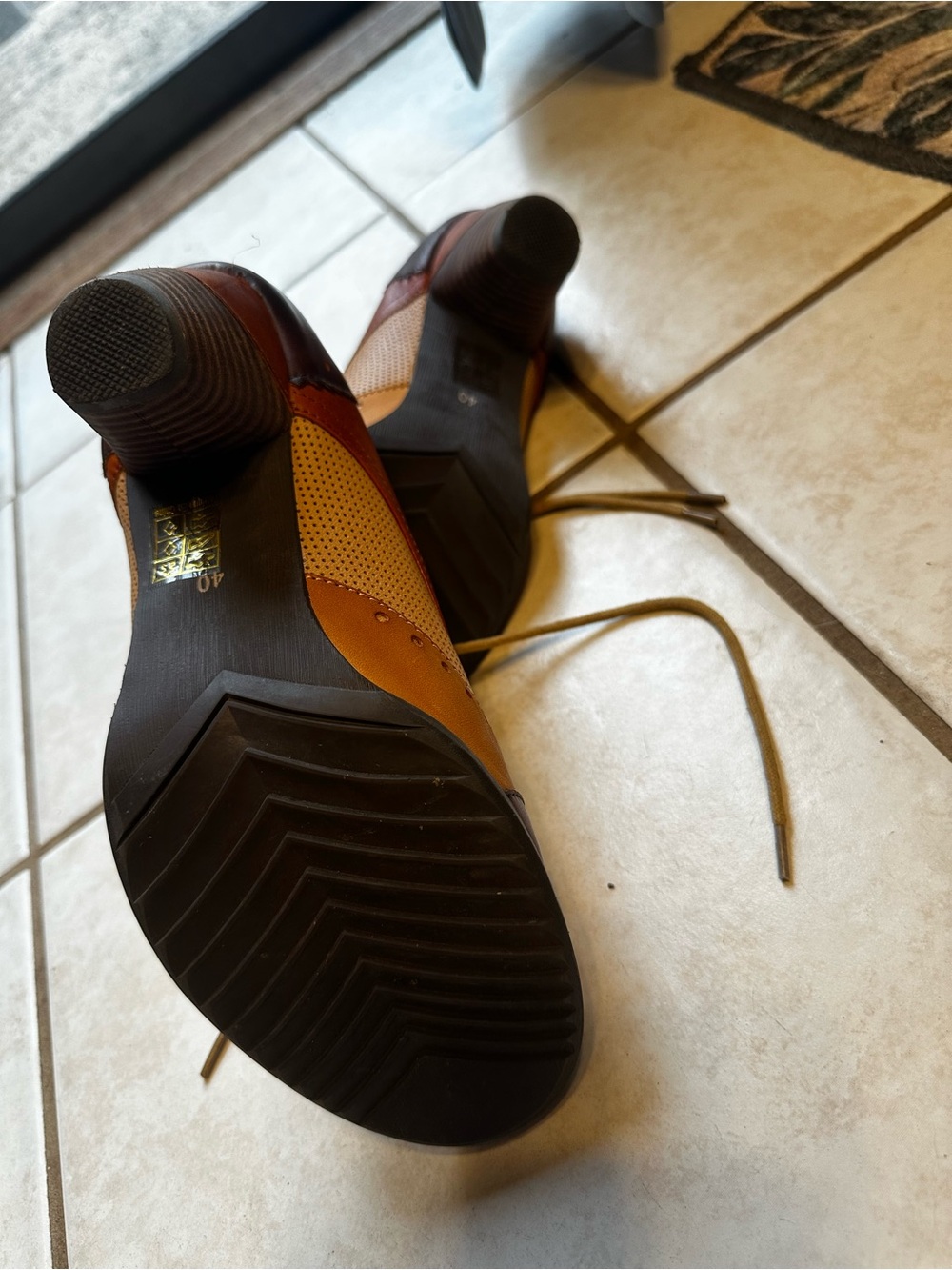 L'Artiste by Spring Step Bardot pumps - Picture 3 of 3